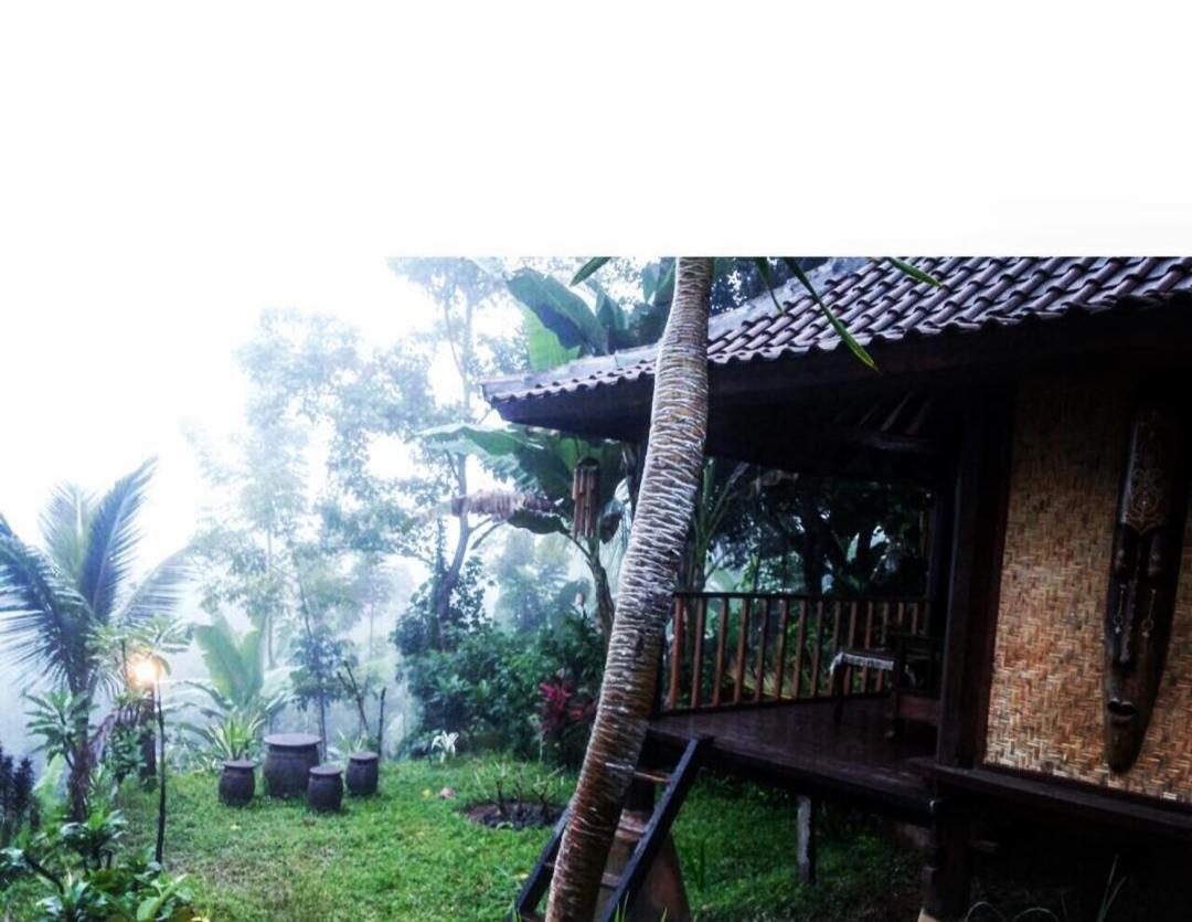 Sky Garden Lombok Apartment Tetebatu Exterior photo