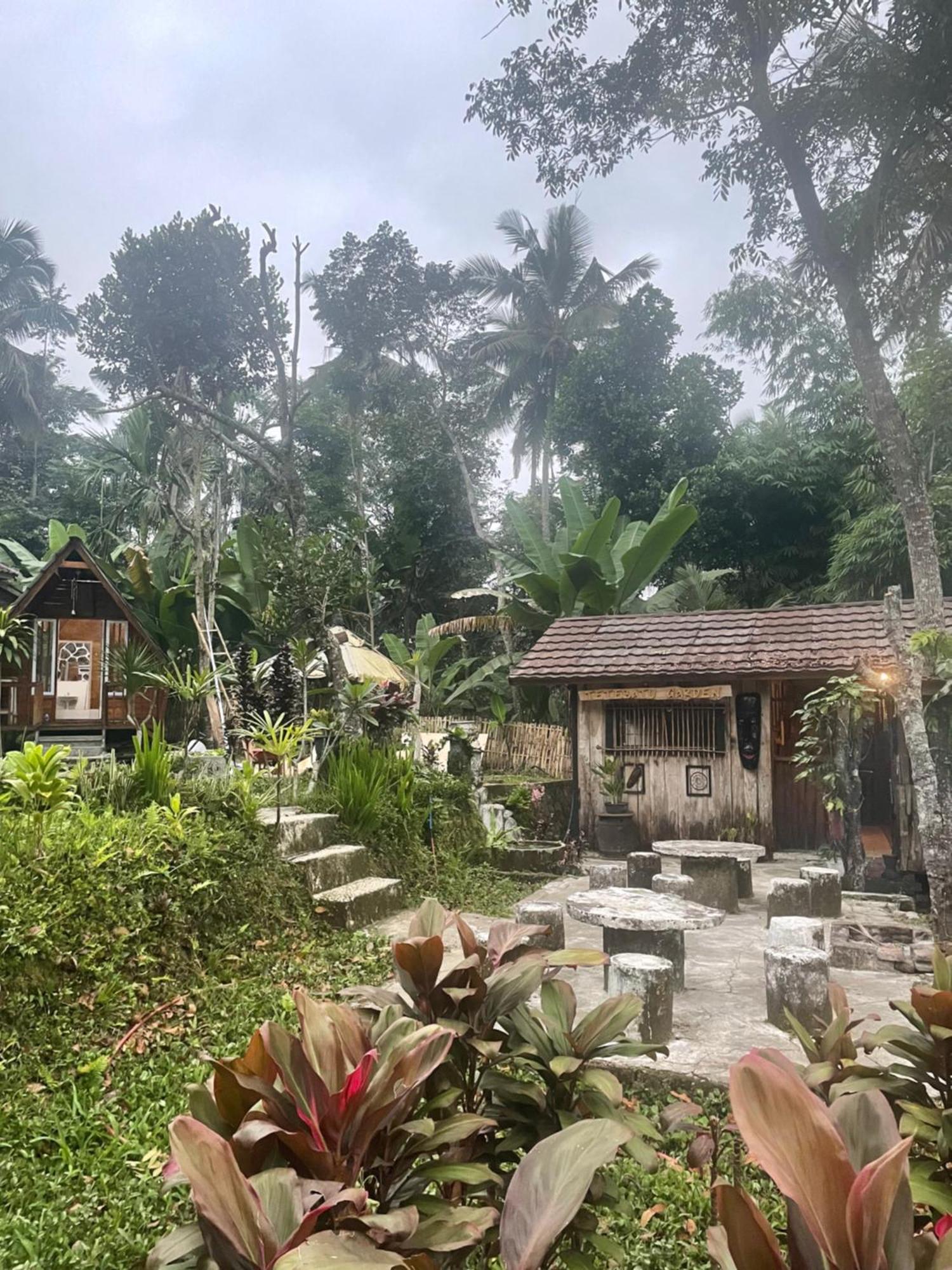 Sky Garden Lombok Apartment Tetebatu Exterior photo